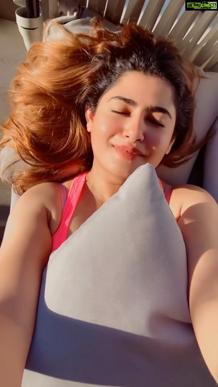 Ashima Narwal Instagram - Barbie fever Golden Heroine Heart âĨī¸ Ashima Narwal Hyderbad skyline at dusk & dawn & monsoons! August in Hyderabad âī¸đâī¸đŠī¸đĒī¸âī¸ #loveashima #misssydneyelegance #missindia #tollywoodcinema #tollywoodqueen #tollywoodactresses #kollywoodqueen #bollywoodsongsdailly #oldhindisongs #oldhindimusic #oldhindisong #oldisgoldsongs #dusktilldawn #dusksky #dusklight #sunsetdiaries #ig_hyderabad #hyderbad #ig_indiashots #redskirt #ig_travelerworld #hyderabadblogger #hyderbaddiaries #rikshaw #ashimanarwal #ashima #ashimanarwal