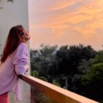 Ashima Narwal Instagram - Some of the best moments spent! One of the most precious memories from my timeline! Hyderbad skyline at dusk & dawn is the most splendid around monsoons! August in Hyderabad ☁️🌀⛈️🌩️🌪️☔️ Love 💕 Ashima Goodnight 😴 🌜👠🙏🪷 #loveashima #misssydneyelegance #missindia #tollywoodcinema #tollywoodqueen #tollywoodactresses #kollywoodqueen #bollywoodsongsdailly #oldhindisongs #oldhindimusic #oldhindisong #oldisgoldsongs #dusktilldawn #dusksky #dusklight #sunsetdiaries #ig_hyderabad #hyderbad #ig_indiashots #indiansky #ig_travelerworld #hyderabadblogger #hyderbaddiaries #besthotelsintheworld #ig_delhi #boutiquehotels #ashimanarwal #ashima #ashimanarwalhot