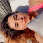 Ashima Narwal Instagram - Duck face! Home sweet home! India