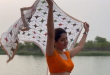 Ashima Narwal Instagram - Behind the shoot! #bts Love Ashima ♥️🦚🪷 #loveashima #monsoon #monsoons #rainbow #rainsofcastamere #rainstorm #hyderabad #hyderabadfoodie #hyderabaddiaries #hyderabad_diaries #ig_hyderabad #ig_chennai #ig_worldclub #ig_worldflowers #ig_europe #ig_australia #ig_india #ig_haryana #bollywoodactresshot #ig_lucknow #ig_rajasthan #ig_delhi #ig_kolkata #ig_chennai #ig_kerala #indianmonsoon #climatecrisis #radharanimandir #radhey #krishnakrishna India