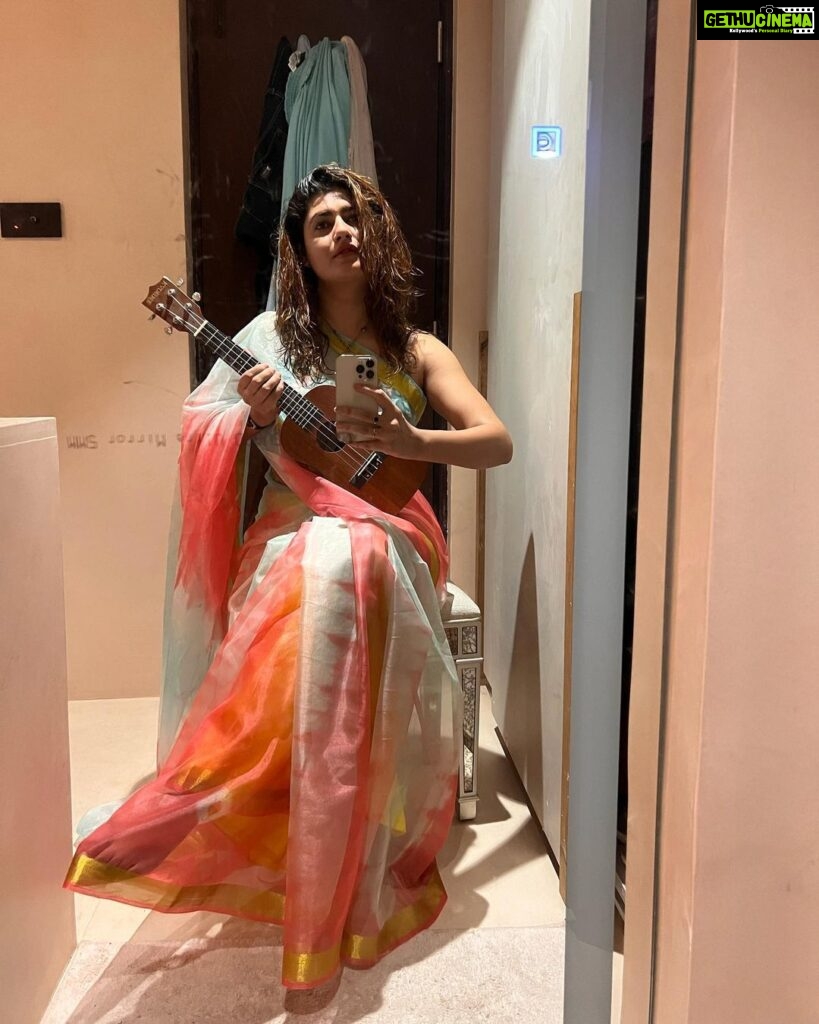 Ashima Narwal Instagram - Monsoons! Love Ashima #misssydneyaustralia #elegance #missindia #ashima #ashimanarwal #tollywoodactresses #kollywoodqueen #goldenheroine #ig_sydney #ig_india ##ig_hyderabad #chennaisarees #ukele Hyderabad