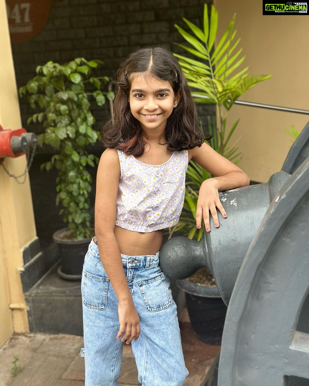Aswathy Sreekanth Instagram - My dear Padma, On your birthday I am as excited as you are ! I am so grateful for these ten wonderful years with you ❣️ It involved growth and learning every day. You made me push all my limits and stay strong. I became a better version of myself just for you to look up. I always wonder seeing your insight, your incredible talent to read people and emotions, the wisdom you carry which is definitely not of a ten year old. My pride in you isn't based on your achievements. I'm proud of the person you are becoming, and the effort you put into everything you do. No matter how old you become, you will always be my precious little girl, and I will always be here to love, support, and celebrate you. No matter where life takes you, Amma will always have your back. Happy 10th birthday my love ❣️😘 Amma 👩👧