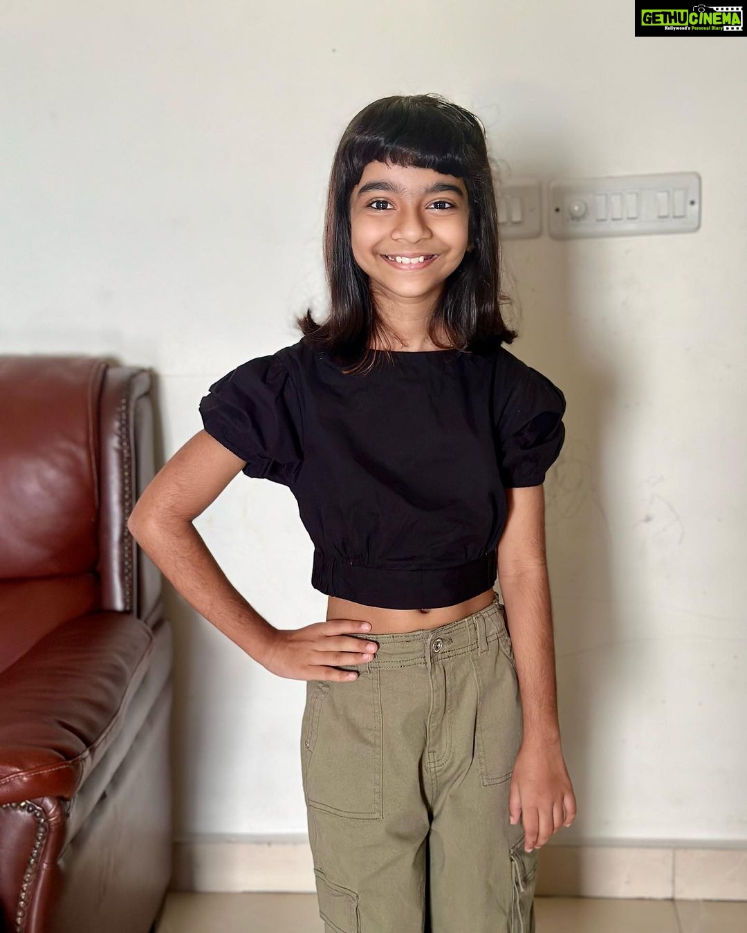 Aswathy Sreekanth Instagram - My dear Padma, On your birthday I am as excited as you are ! I am so grateful for these ten wonderful years with you ❣️ It involved growth and learning every day. You made me push all my limits and stay strong. I became a better version of myself just for you to look up. I always wonder seeing your insight, your incredible talent to read people and emotions, the wisdom you carry which is definitely not of a ten year old. My pride in you isn't based on your achievements. I'm proud of the person you are becoming, and the effort you put into everything you do. No matter how old you become, you will always be my precious little girl, and I will always be here to love, support, and celebrate you. No matter where life takes you, Amma will always have your back. Happy 10th birthday my love ❣️😘 Amma 👩👧