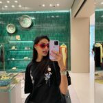 Athiya Shetty Instagram - This week gets a 10/10 🧋🌡️🥙⛱️🪬