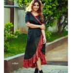 Athmiya Instagram - 🖤 👗 @byhand.in 💄 @divyas_makeover_ 📸 @jeevas_gladmantis Cochin, Kerala