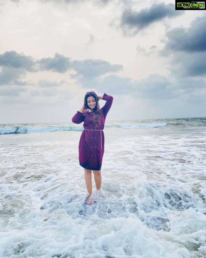 Athmiya Instagram - Much needed Vitamin Sea 🌊