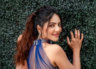 Athulya Ravi Instagram - All about the vibe 💙 #blue #shoot #vibes #weekend #bluelove !!! 📸 @anulalphotography M&H @lishmamathew 🤗