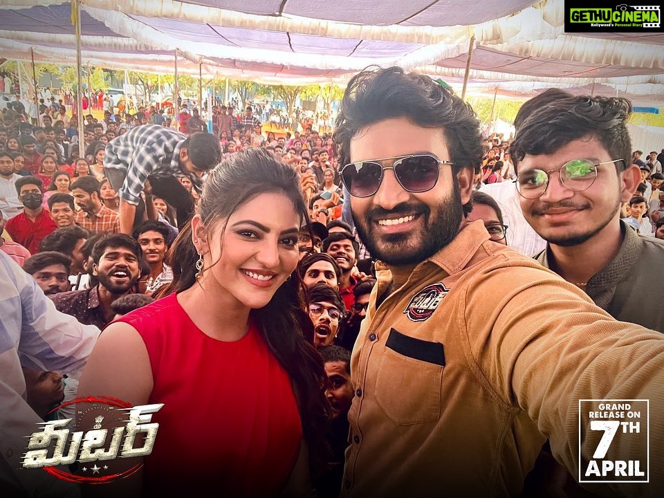 Athulya Ravi Instagram - Thank you @mallareddyuniversity #mallareddyuniversity ❤️❤️❤️ @mythriofficial @clapentrtmnt @kiran_abbavaram @ramesh.kaduri !