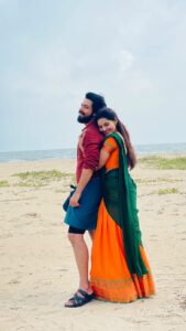 Athulya Ravi Instagram - BTS #diesel #beersong #lovegaana #rehearsal #shooting #beach #nature !! Link in bio ! Thank you @ekantastudio for half saree ❤️❤️