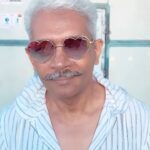 Atul Kulkarni Instagram - Actors aren’t always as serious as they may look 😎 @atulkulkarni_official 🤭