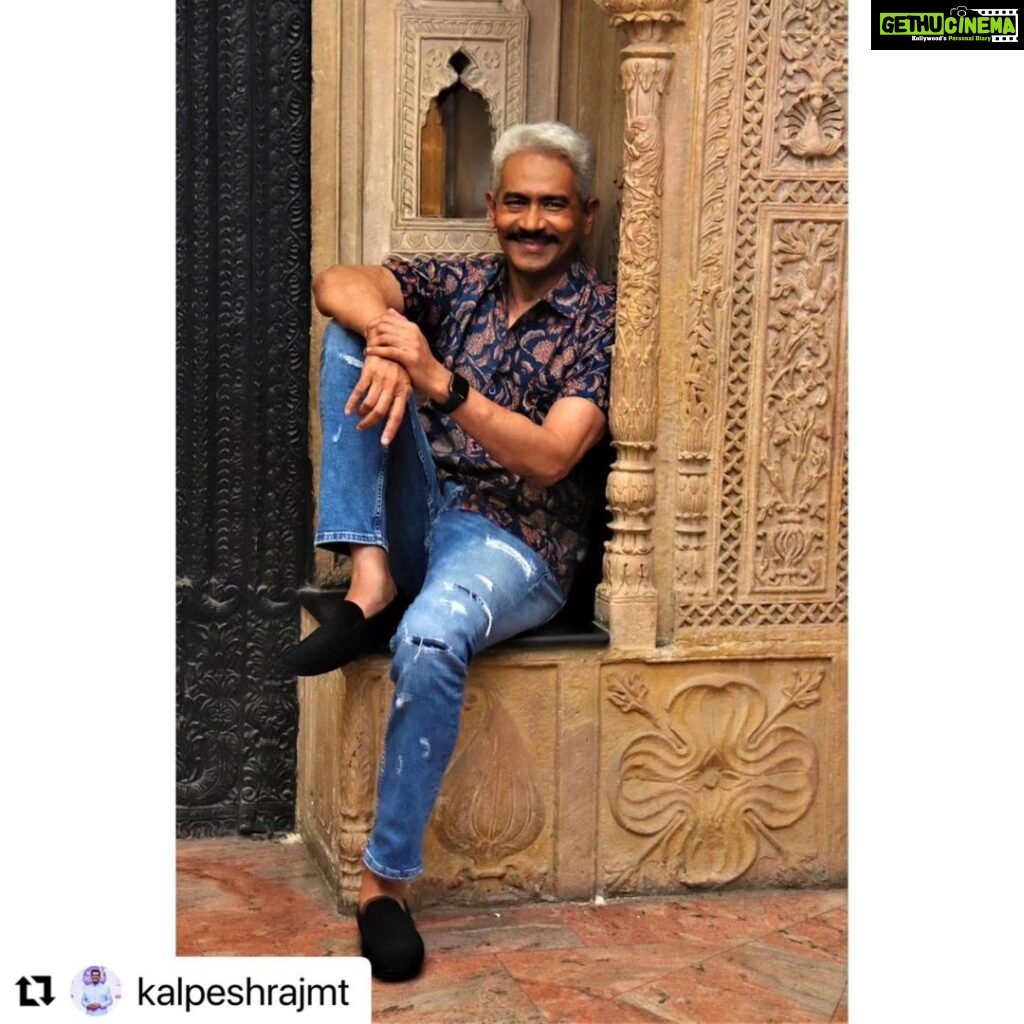Atul Kulkarni Instagram - Thank you so very much @kalpeshrajmt for these excellent pics!!!!
