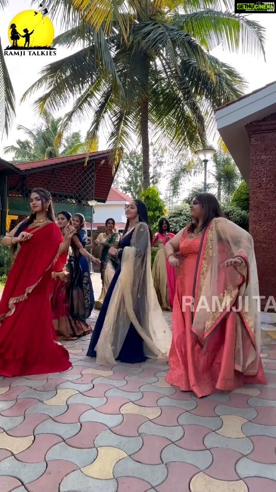 Bhavya Gowda Instagram - From sets of Geetha 💕 #ramjitalkies #geetha #colorskannada