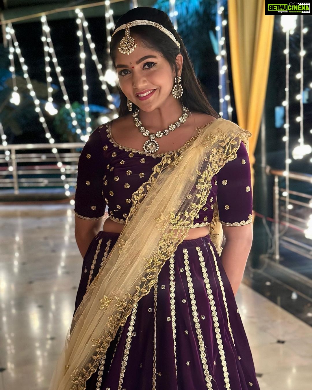 Bhavya Gowda Instagram - 💜 Outfit: @rentyourlook_by_chandangowda Jewels: @thespatika