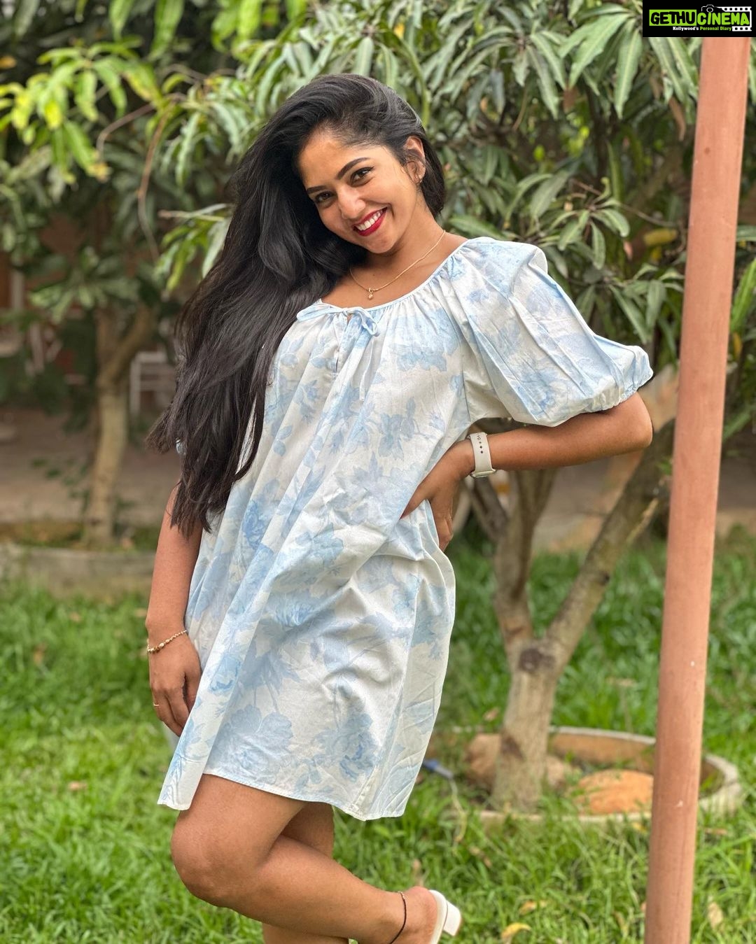 Bhavya Gowda Instagram - Self obsessed 🙈🦋 Bangalore, India