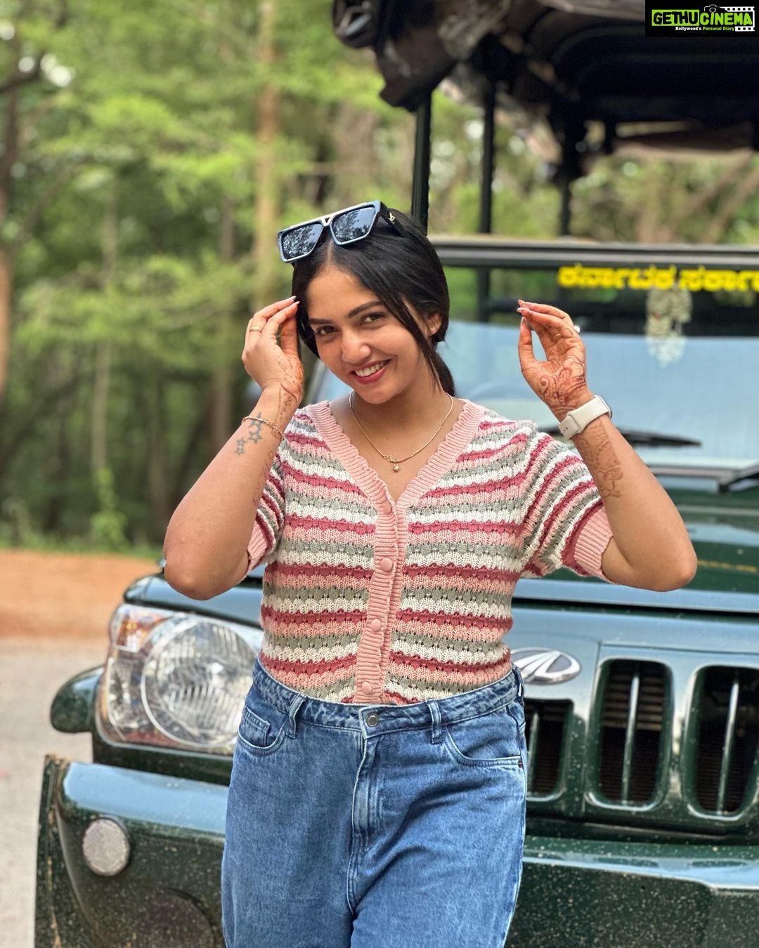 Bhavya Gowda Instagram - 🌸 ಶಿವಮೊಗ್ಗ ಕರ್ನಾಟಕ