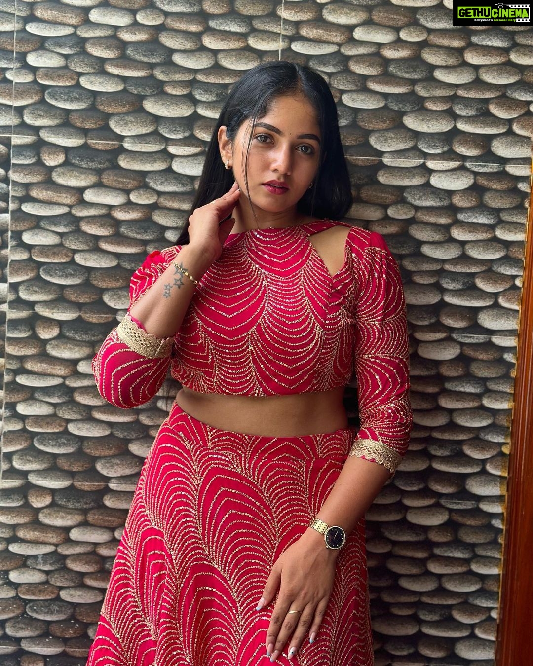 Bhavya Gowda Instagram - 💖 Outfit: @classy.designerhouse