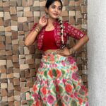 Bhavya Gowda Instagram - 💞✨ Outfit: @custom_made_fashions PC: @dhanush_gowda_official #kannada #kannadaactress #bhavyagowda670 #geethaserial #geethaserialbhavyagowda670 #colors #colorskannada #actor #actresses #telgu #telguactress #starmaa #kks #kalisiuntekaladusukhamserial #instagram #instagood #instadaily #insta #instafashion