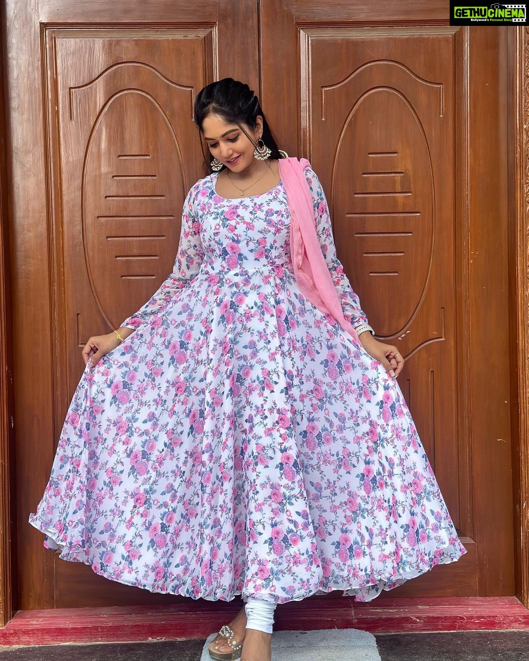 Bhavya Gowda Instagram - To all my GEETHA Family❤️🫶🏻 Outfit: @rentyourlook_by_chandangowda Bangalore, India