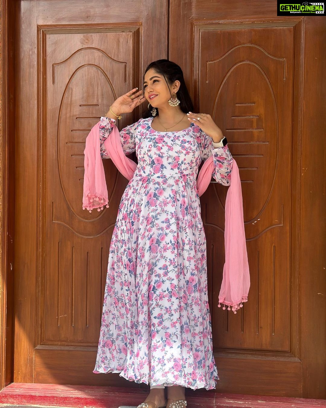Bhavya Gowda Instagram - To all my GEETHA Family❤️🫶🏻 Outfit: @rentyourlook_by_chandangowda Bangalore, India