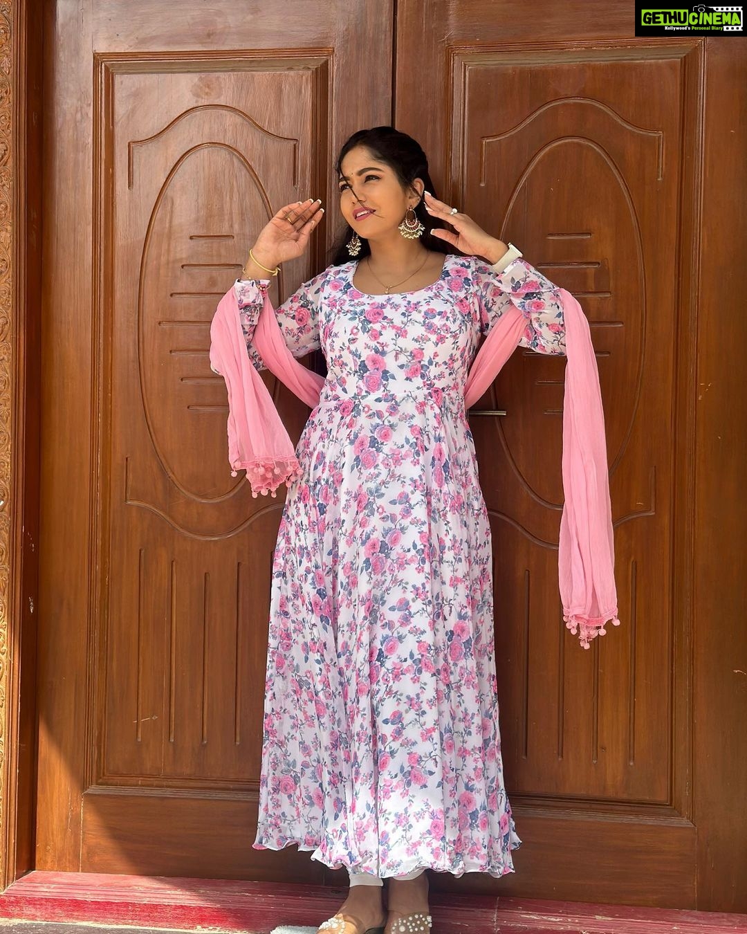 Bhavya Gowda Instagram - To all my GEETHA Family❤️🫶🏻 Outfit: @rentyourlook_by_chandangowda Bangalore, India