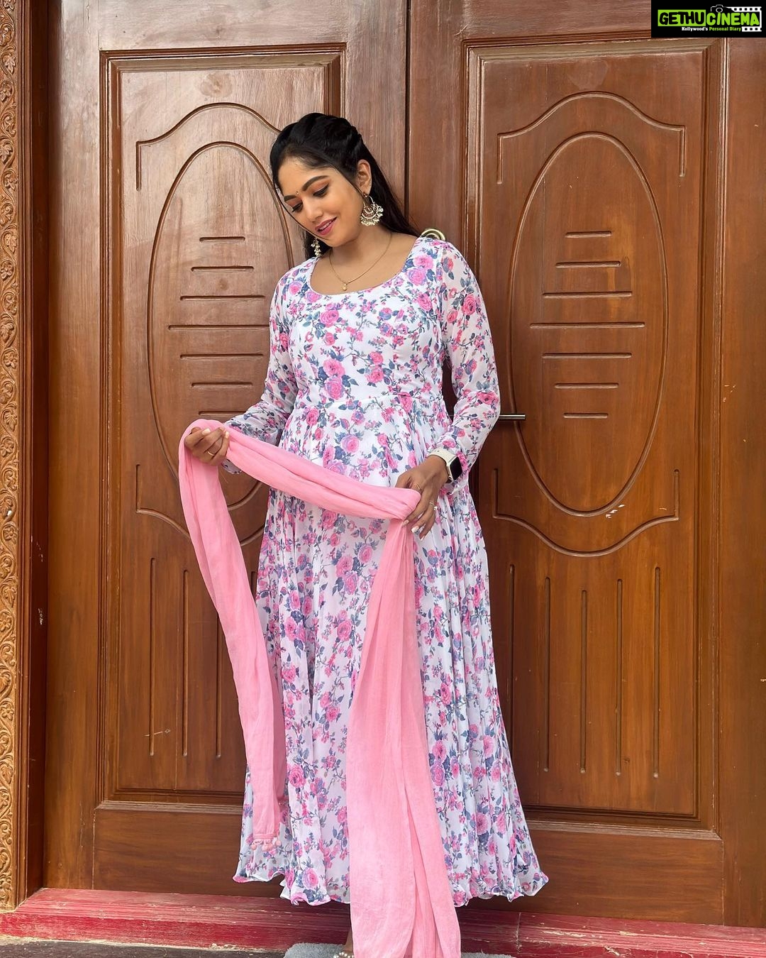 Bhavya Gowda Instagram - To all my GEETHA Family❤️🫶🏻 Outfit: @rentyourlook_by_chandangowda Bangalore, India