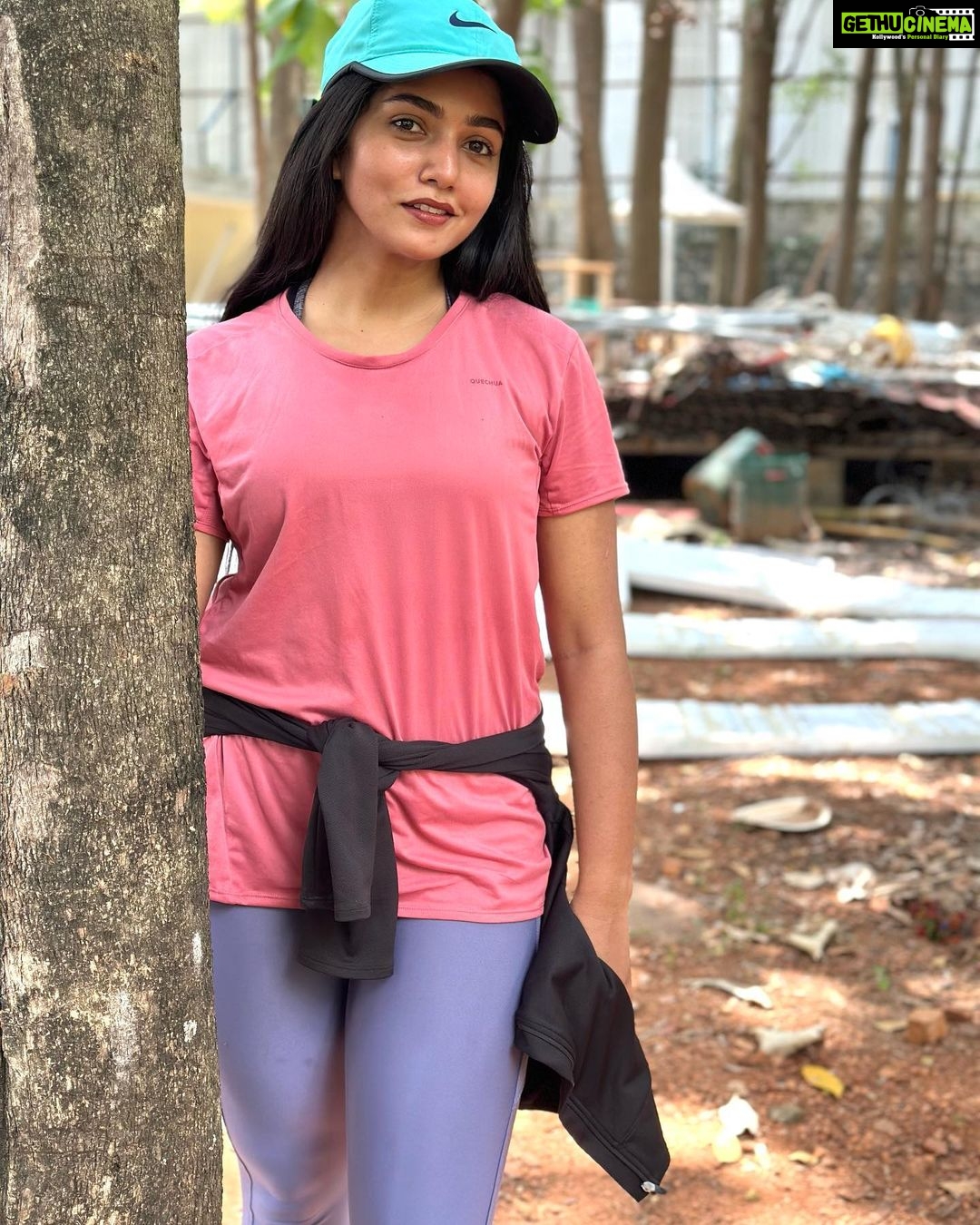Bhavya Gowda Instagram - 💕 Captured by: @dhanush_gowda_official #kannada #kannadaactress #bhavyagowda670 #geethaserial #geethaserialbhavyagowda670 #colors #colorskannada #actor #actresses #telgu #telguactress #starmaa #kks #kalisiuntekaladusukhamserial #instagram #instagood #instadaily #insta #instafashion