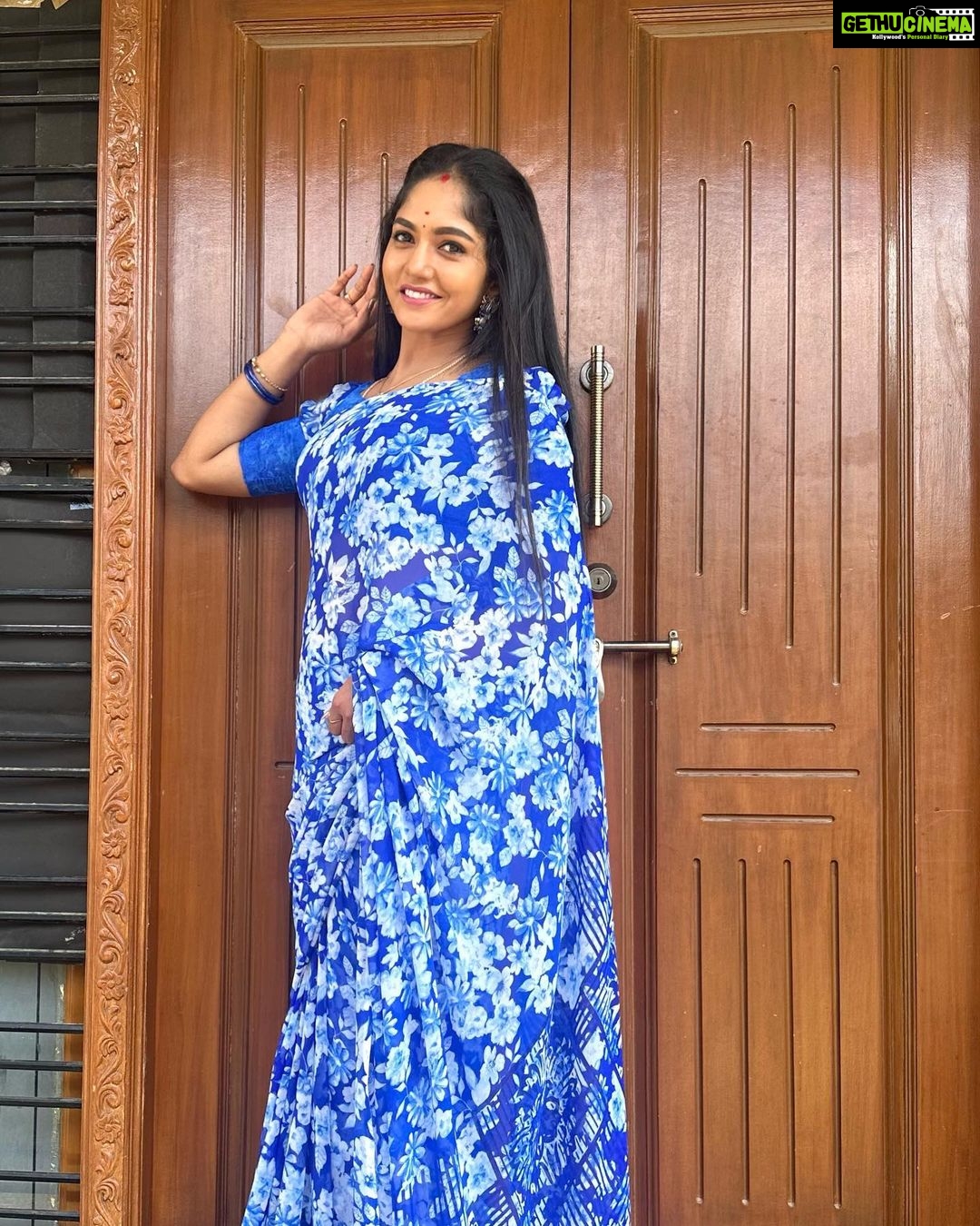Bhavya Gowda Instagram - π #kannada #kannadaactress #bhavyagowda670 #geethaserial #geethaserialbhavyagowda670 #colors #colorskannada #actor #actresses #telgu #telguactress #starmaa #kks #kalisiuntekaladusukhamserial #instagram #instagood #instadaily #insta #instafashion