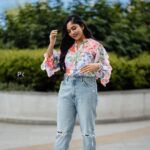 Bhavya Gowda Instagram - 🌸 MUA: @makeoverby_divyagowda Hairstyle by: @artistry_by_pushpa Captured by: @pkstudiophotography LuLu Hypermarket, Bengaluru