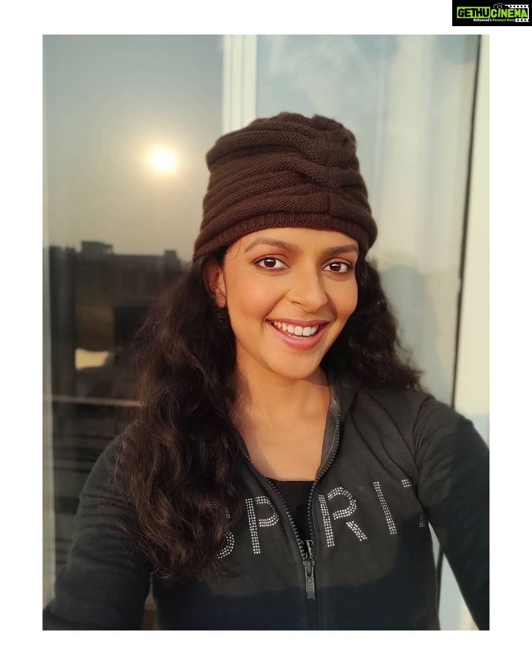 Bidita Bag Instagram - "Laughter is the sun that drives winter from the human face." I don't who said this particular quote...but this goes well with my pictures..😎🤘 MUA: @artistrybyashish