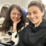 Bidita Bag Instagram – Made new friends in flight.
Hello @singhakshara 😍🤗❤️
Note: Took mask off just for the selfie