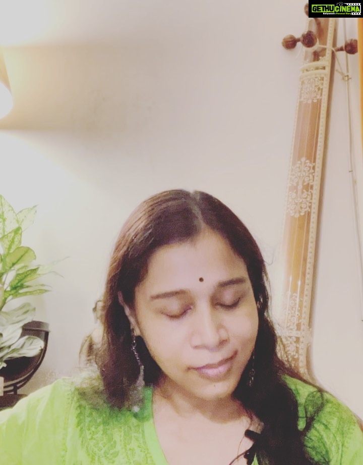 Bidita Bag Instagram - #ukulelecover #1 Well there’s always a first time 😇… Can’t thank you enough @biditabag for this awesome gift … I know I’ve taken quite a while to explore this beautiful instrument… but now that I’ve started, I promise I’ll keep at it … also, I wanted to say that I loooove you ittaaaaaaa saraaaa ❤️❤️❤️❤️ … Here goes my first ever ukulele cover … and this one’s for YOU 🤗❤️😘 #osaathire #omkara #cover #aditipaul