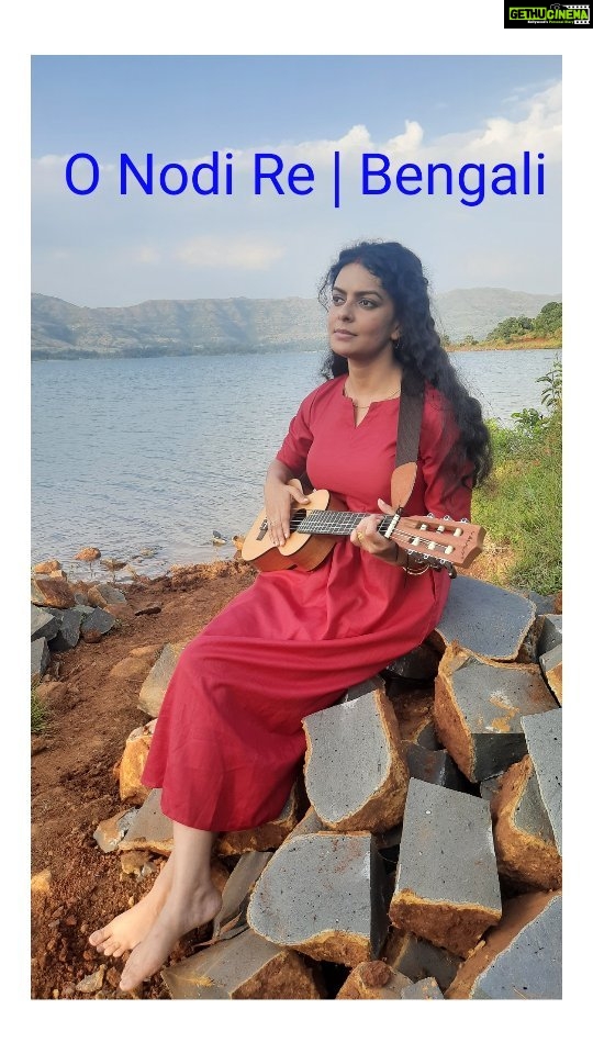Bidita Bag Instagram - Listen to the cacophony of the birds in the background 😍🕊️ #onodire #hemantkumar #Guitalele