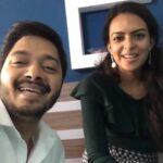 Bidita Bag Instagram – #Repost @shreyastalpade27
—
Teen Do Paanch is now Aanth! 8 MILLION views!!!! Wow that’s a lot❤️ Thank you to each one of you who took out time to see our little family drama #TeenDoPaanch 🤗
Lots of love to my director @amitabhsverma , our little bachas, my reel wife @biditabag, @aakashdeeparora @shantanuanam @bijjugkalaa @sheeba.chadha and the entire cast & crew of #TeenDoPaanch!
Season 2 bana he do sirrr😅
PS. If you haven’t watched it yet, go catch it on @disneyplushotstar