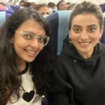 Bidita Bag Instagram – Made new friends in flight.
Hello @singhakshara 😍🤗❤️
Note: Took mask off just for the selfie