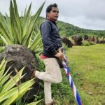 Bidita Bag Instagram - Pinto says..."Didi...Click my photos na"! 🙋 #TheMissingStone