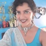 Bidita Bag Instagram – 😁💙
#sareelove #houseplants