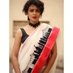 Bidita Bag Instagram - 🌺They say you can take a person out of Calcutta but you can never take Calcutta out of a person. No matter which part of the world you are in, your heart aches can be cured by Jhorna Ghee, Aloo posto and bhat. Boroline would be your most essential 'make up' tool. And everytime you see Durga Pujo on screen, you'll have that lump in your thrown. Being away from Calcutta makes you love the city a little more, I guess. The Calcutta skyline #saree is a tribute to the most beautiful city in the world. Its iconic structures and its quintessential Red-White combo. A celebration of all that is #Calcutta. Photo: @somsarkaar Saree gifted by @parama_g
