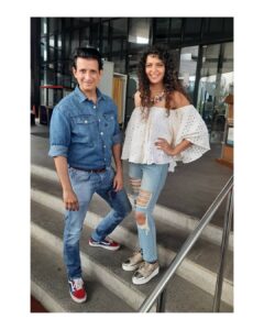 Bidita Bag Instagram - #FaujiCalling promotional tour #Kolkata.
#RippedJeans 😁
