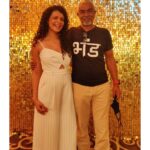 Bidita Bag Instagram – Director with coolest t-shirts
😎 @ghoshshashanka ❣️
1)भंड- Buffon
2) I am not angry. This is just my face 😏
BTS #PlanAPlanB #Netflix