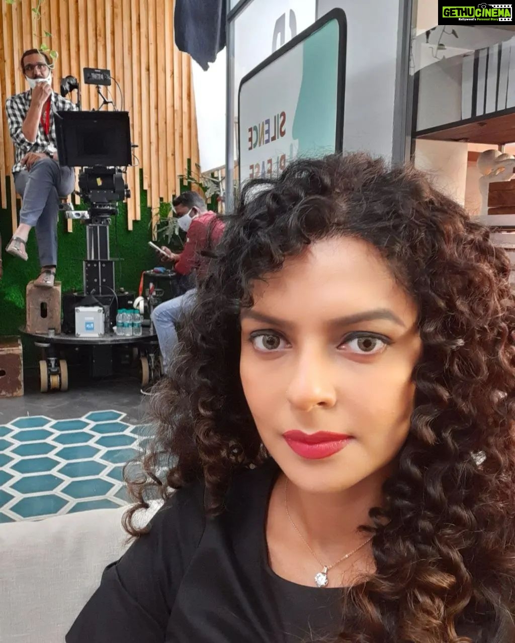 Bidita Bag Instagram - A very happy birthday to me π₯³π Shower some love on me. π₯°πΏπ Watch Plan A Plan B on @netflix_in #PlanAPlanB
