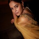 Bindu Madhavi Instagram - Ganpati Bappa Morya In @ojasme & @theamethyststore Makeup - @makeupbywanshazia Hair - @hair_by_aiswaryaraj 📸 - @deepak_durai_photography Styling - @stylebynavyaanddivya Location - @bask.bycoffee