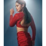 Bindu Madhavi Instagram - Fashionably late for this post🙈 Styled by @rashmitathapa Wearing @aakanshaguptaoffl Ring @shopriyaaofficial Shot by @ishan.n.giri Makeup @makeupbymadhushreeganapathy Hair @chinnahairstylist