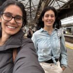 Bruna Abdullah Instagram - Let’s go Glasgow part 1 😁 Our first stop was at the cat café of course 😹 @purrplecatcafe Glasgow, United Kingdom