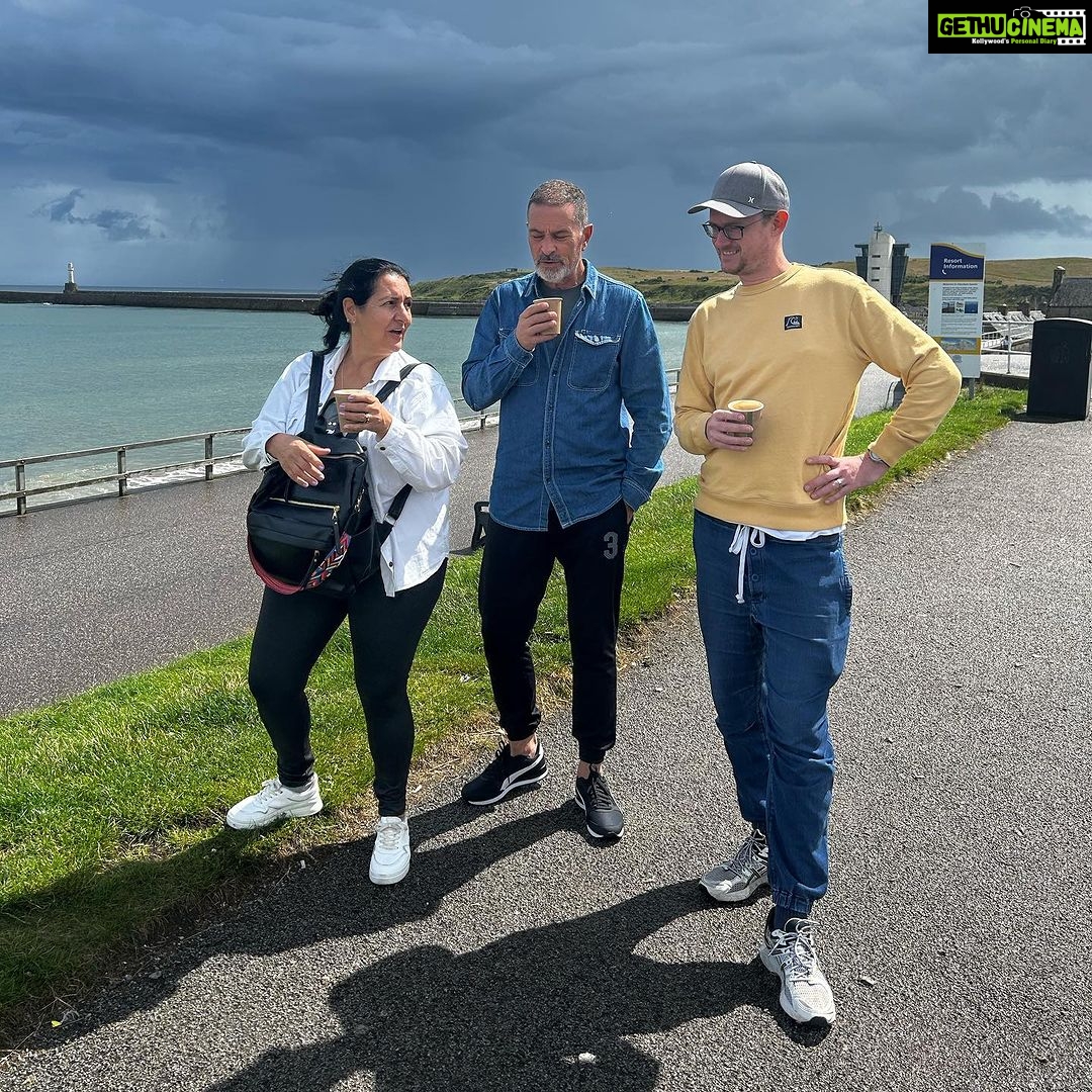 Bruna Abdullah Instagram - Aberdeen beach .. a bit cloudy but still beautiful 😁