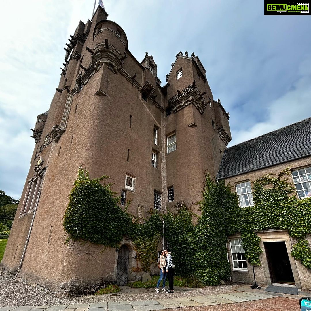 Bruna Abdullah Instagram - First week first Castle 🏰 @crathes_castle Crathes Castle, Garden & Estate NTS
