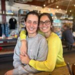 Bruna Abdullah Instagram - 👭🏻 @lu_abdalah ❤️ BrewDog DogTap