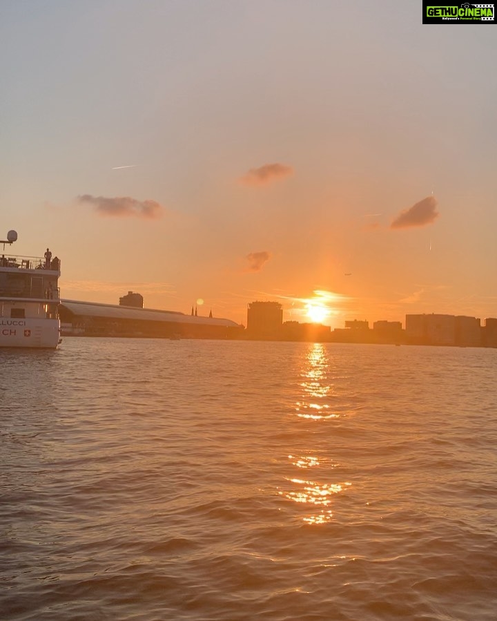 Bruna Abdullah Instagram - “Don’t forget: Beautiful sunsets need cloudy skies” Paulo Coelho Amsterdam, Netherlands