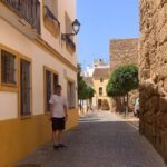 Bruna Abdullah Instagram - In the search for medieval town walls we found the church Mayor De La Encarnación 🙏🏼🪔🕯📿🪬 Marbella España