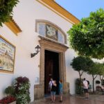 Bruna Abdullah Instagram - In the search for medieval town walls we found the church Mayor De La Encarnación 🙏🏼🪔🕯📿🪬 Marbella España