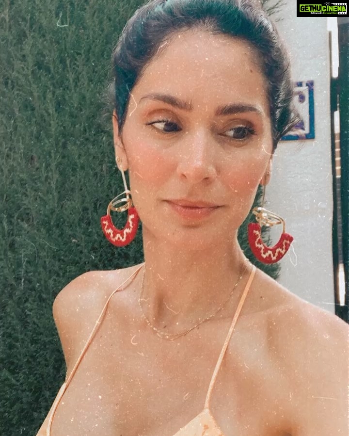 Bruna Abdullah - 7.8K Likes - On our way to Avenida Del Mar in Marbella.
We were very excited to go see Salvador Dali’s sculptures!